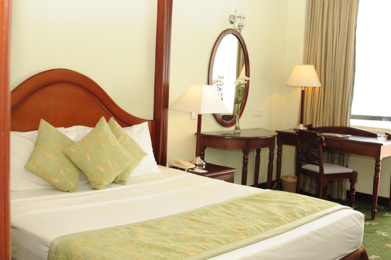 Mount Lavinia Hotel Dehiwala-Mount Lavinia Exteriér fotografie